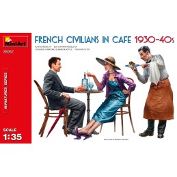 FRANCH CIVILIANS IN CAFÉ