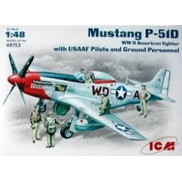 MUSTANG P-51D WITH PILOTS