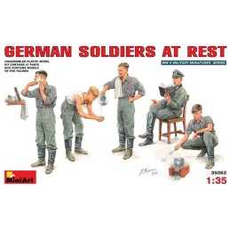 GERMAN SOLDIERS AT REST