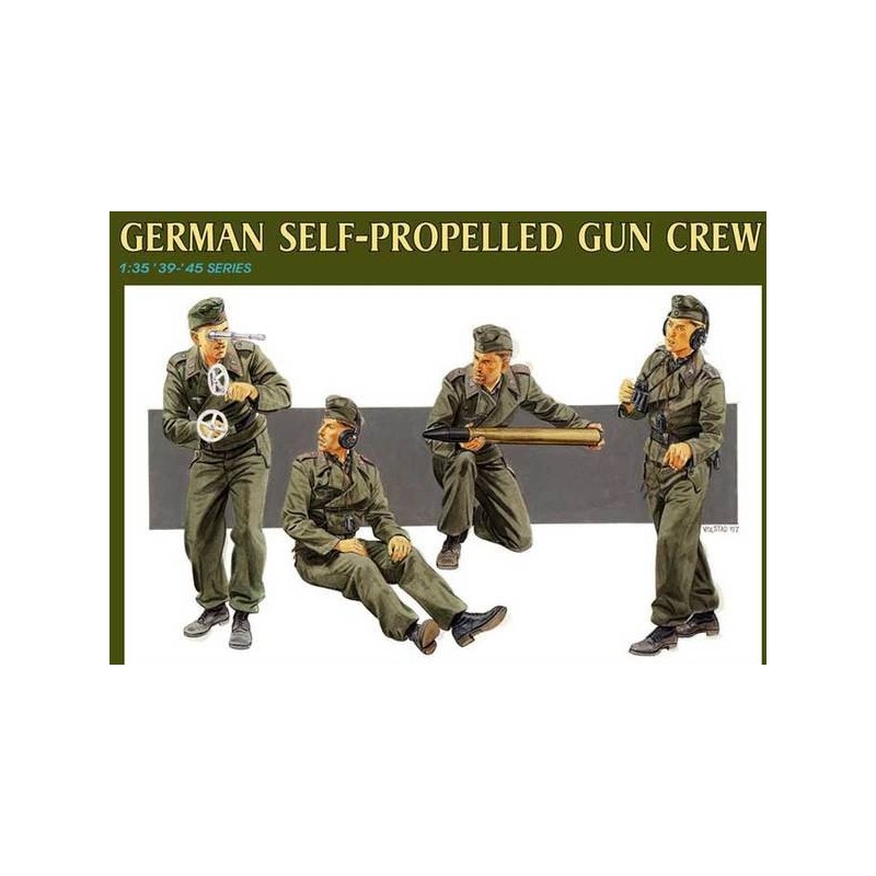 GERMAN SELF-PROPELLED GUN CREW