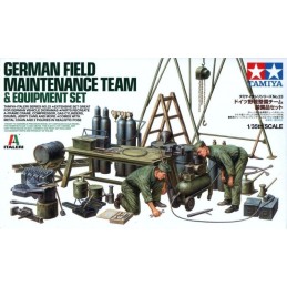 GERMAN FIELD MAINTENANCE TEAM