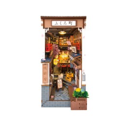 SKURA WINE ALLEY - ENTRE...