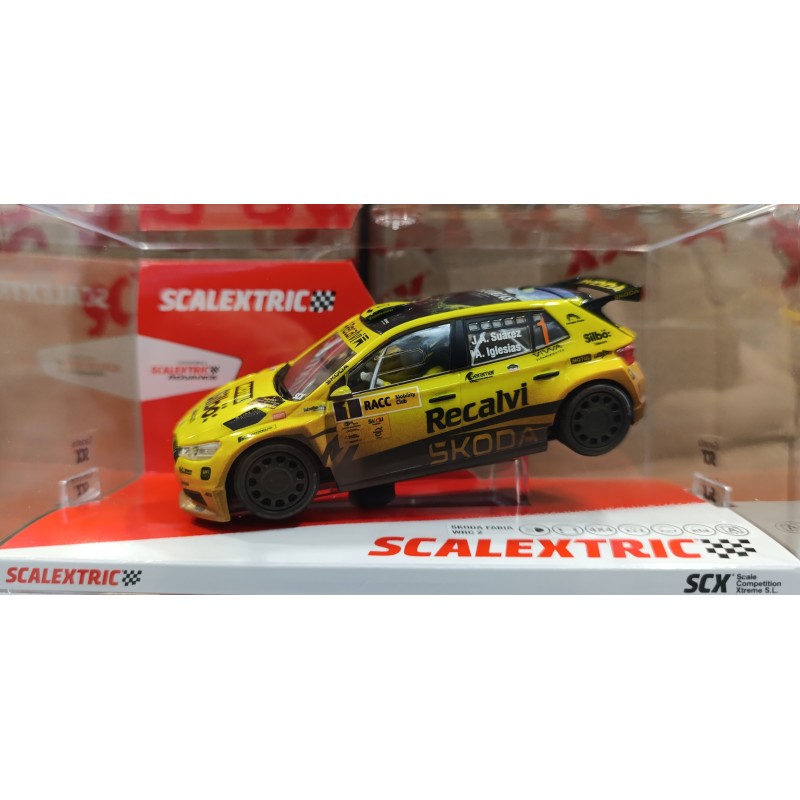 SKODA FABIA WRC2 COHETE SUAREZ MUD EFFECT